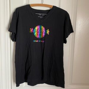 Hard Rock Cafe Black V-Neck Tee Rainbow Logo Four Winds XL Cotton Festival